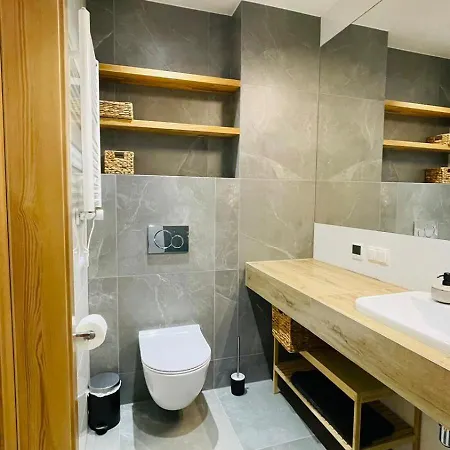 Szlak By Trafil Holiday home *