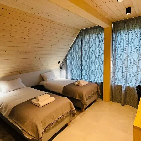 Szlak By Trafil Holiday home *